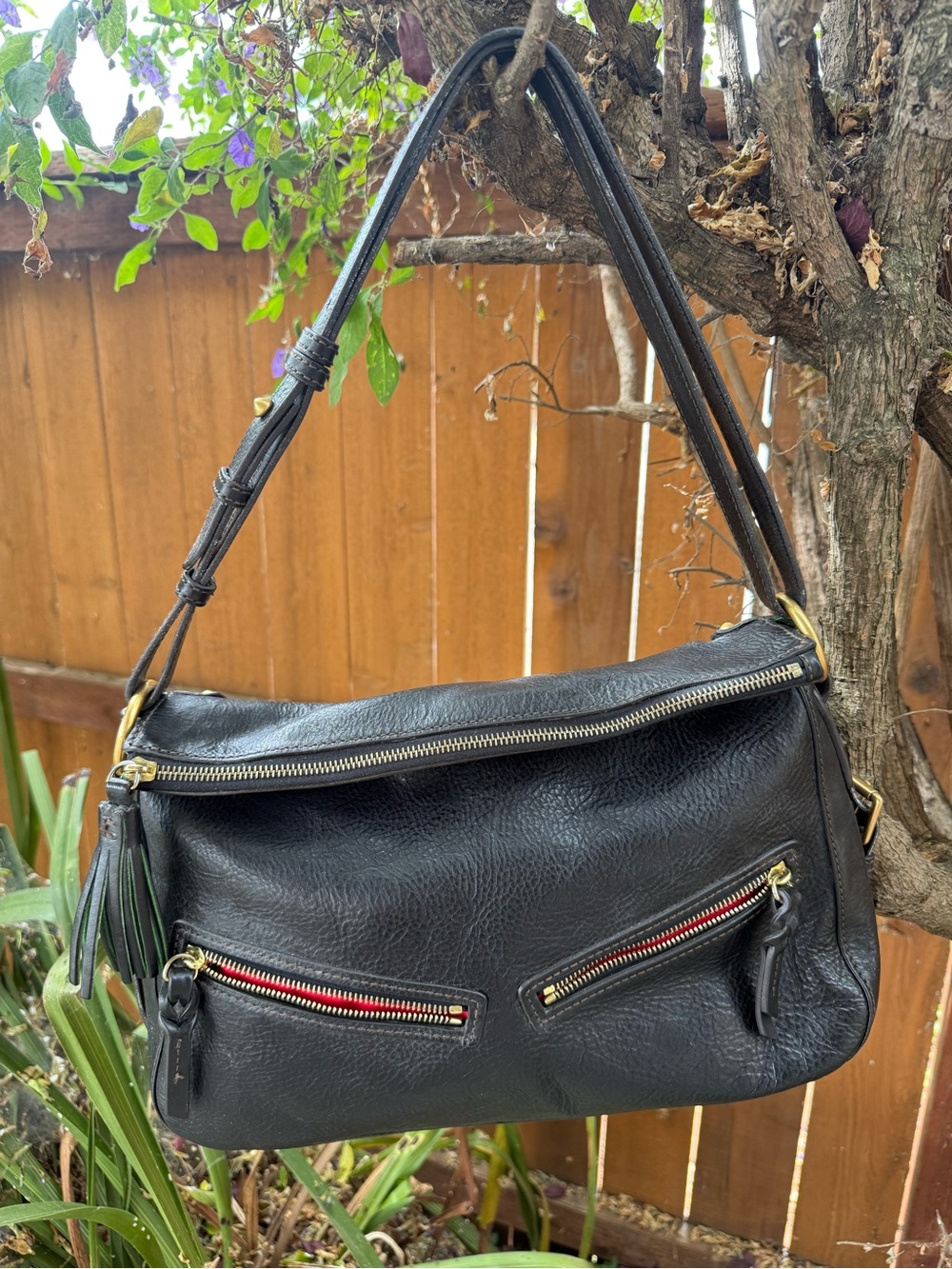 Dooney & Bourke Black Florentine Zip Sac Shoulder Hobe EUC